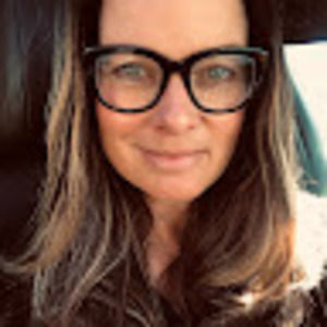 Meet your Posher, April